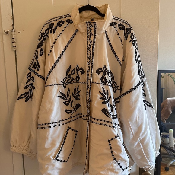 Anthropologie Jackets & Blazers - Anthropologie Embroidered Puffer jacket